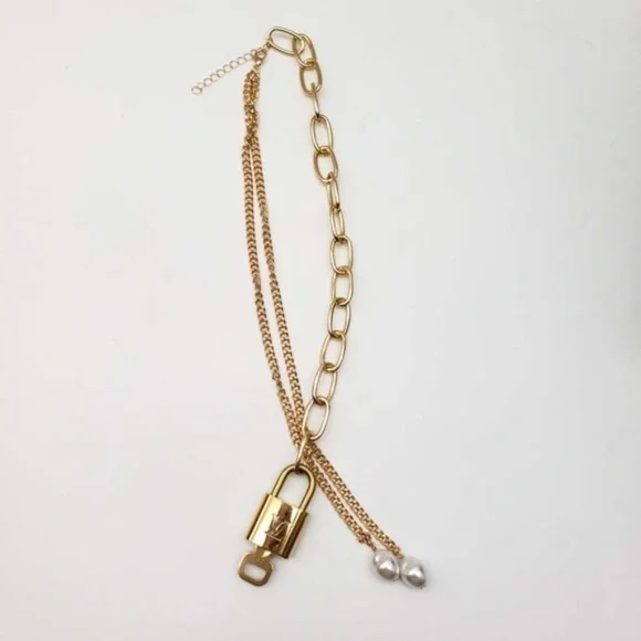 100% Auth Louis Vuitton Lock & Key with Unbranded Gold Plated Chain Necklace